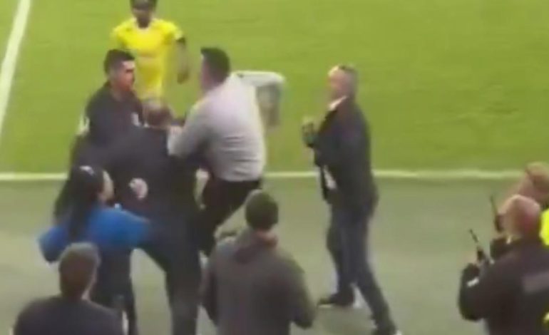 Albert Riera, rakip takımla tartışma yaşadı