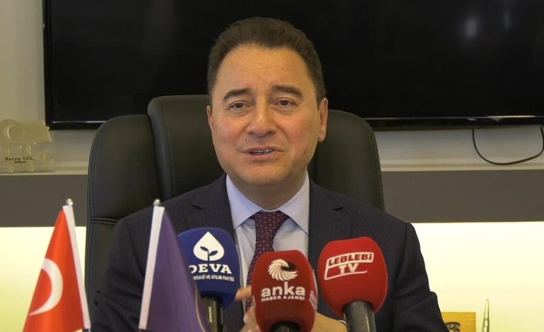 Ali Babacan: ‘Yargı sopa olarak kullanılıyor’
