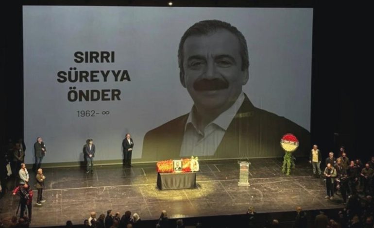 Ali Önder: Ağabeyim akan kanı durdurmak için siyasete girdi