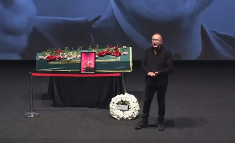 Ali Özgentürk İçin Anma Töreni