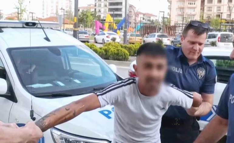Alkollü Sürücü Gazeteciye Saldırdı