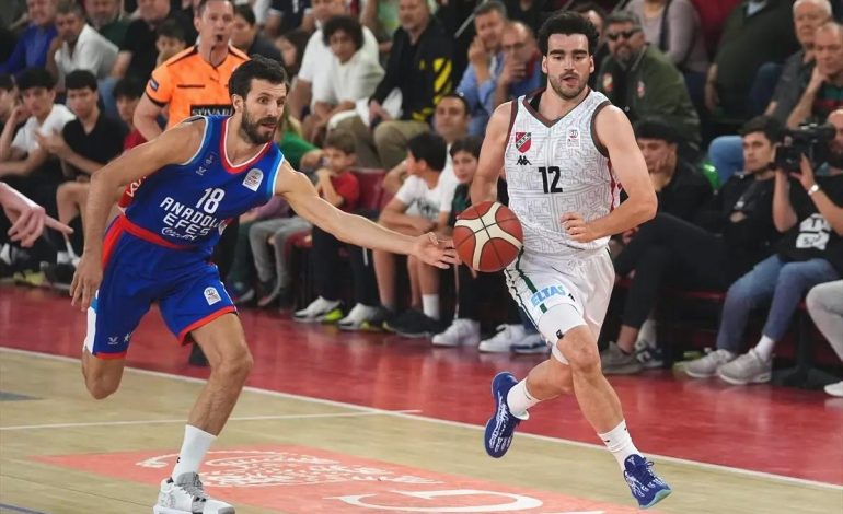 Anadolu Efes, Karşıyaka’yı Geçti