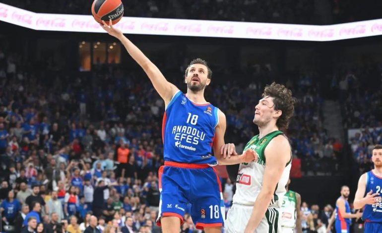 Anadolu Efes Tamam Ya da Devam Maçında