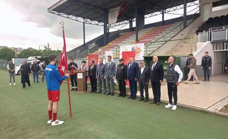 Anadolu Yıldızlar Ligi Futbol Grup Müsabakaları Çaycuma’da Başladı