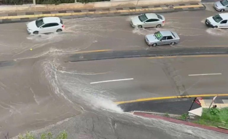 Ankara’da şiddetli sağanak ve dolu yağışı