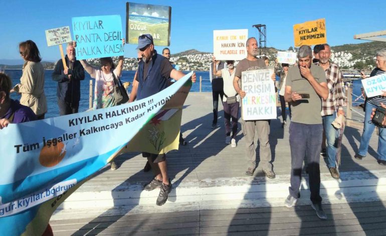 Ankaralı iş insanı halk plajını kapattı Bodrum ayağa kalktı