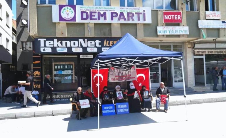 Anne Şahinaz Özcan: “Oğlumun odasını hazırladım, yeter ki gelsin”