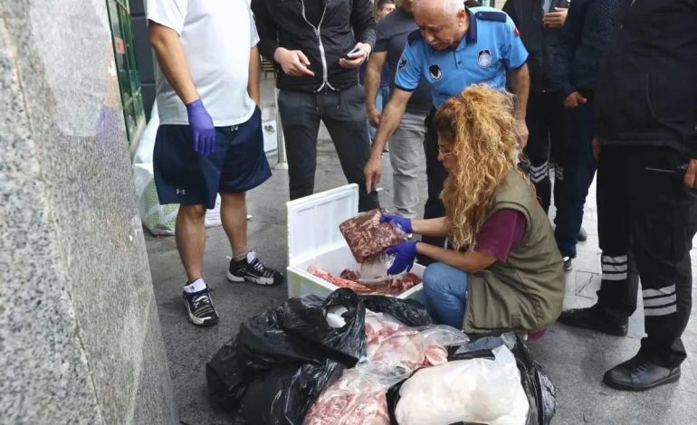 Antalya’da Usulsüz Et Taşımacılığı Engellendi: 300 Kilogram Et Ele Geçirildi