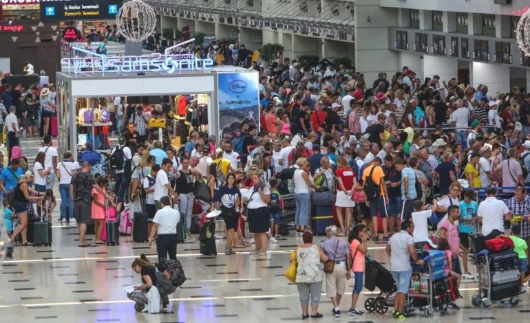 Antalya’ya 3 Milyon Turist Geldi
