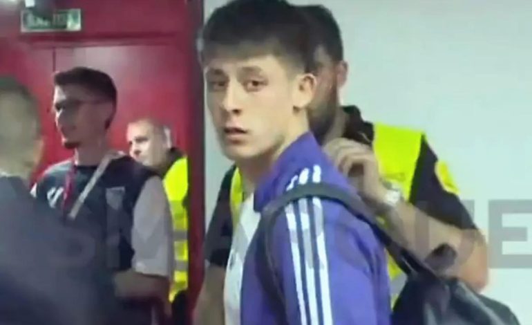 Arda Güler, stattan çıkarken yanlış yere girdi, son anda uyarıldı