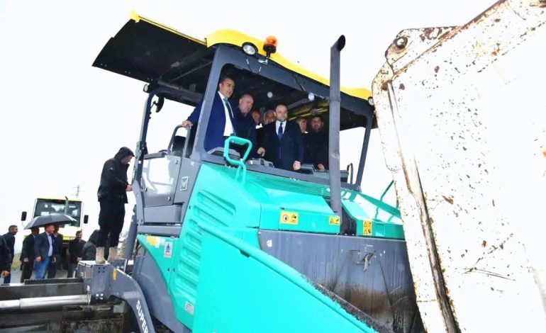 Ardahan’da Köy Yolları Betona Kavuşuyor