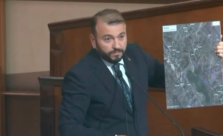 Arnavutköy Belediye Başkanı Candaroğlu: Su zammına tepki gösterdi