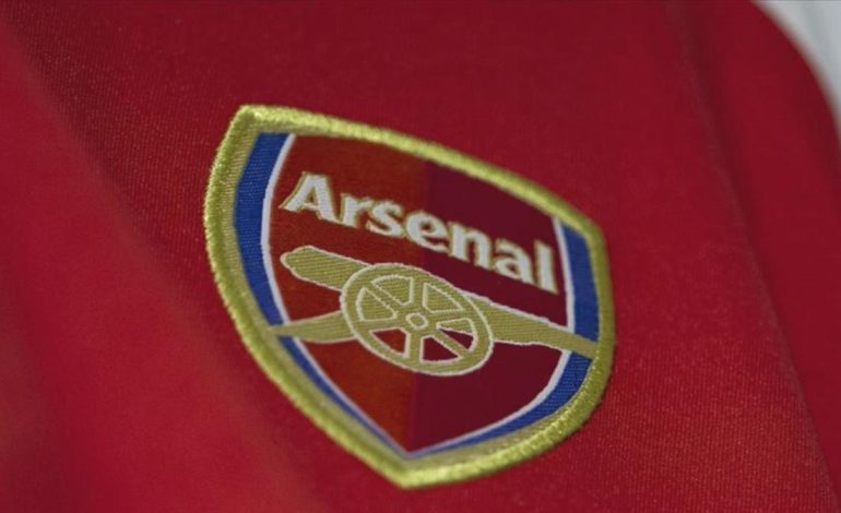 Arsenal, kulüp çalışanını İsrail karşıtı paylaşımları nedeniyle kovdu