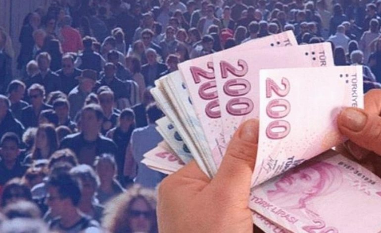 Asgari ücret 4 ayda eridi: Emekçinin cebinden 2 bin 953 TL buharlaştı!