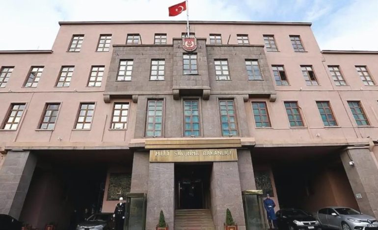 Askerlik 3 aya düşecek mi? Milli Savunma Bakanlığı’ndan açıklama geldi!