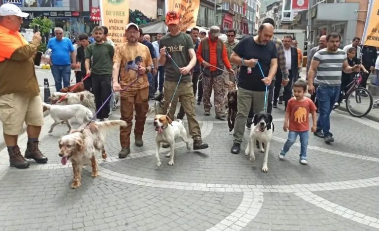 Avcılar ve Köpekler Devrek’te Bir Araya Geldi