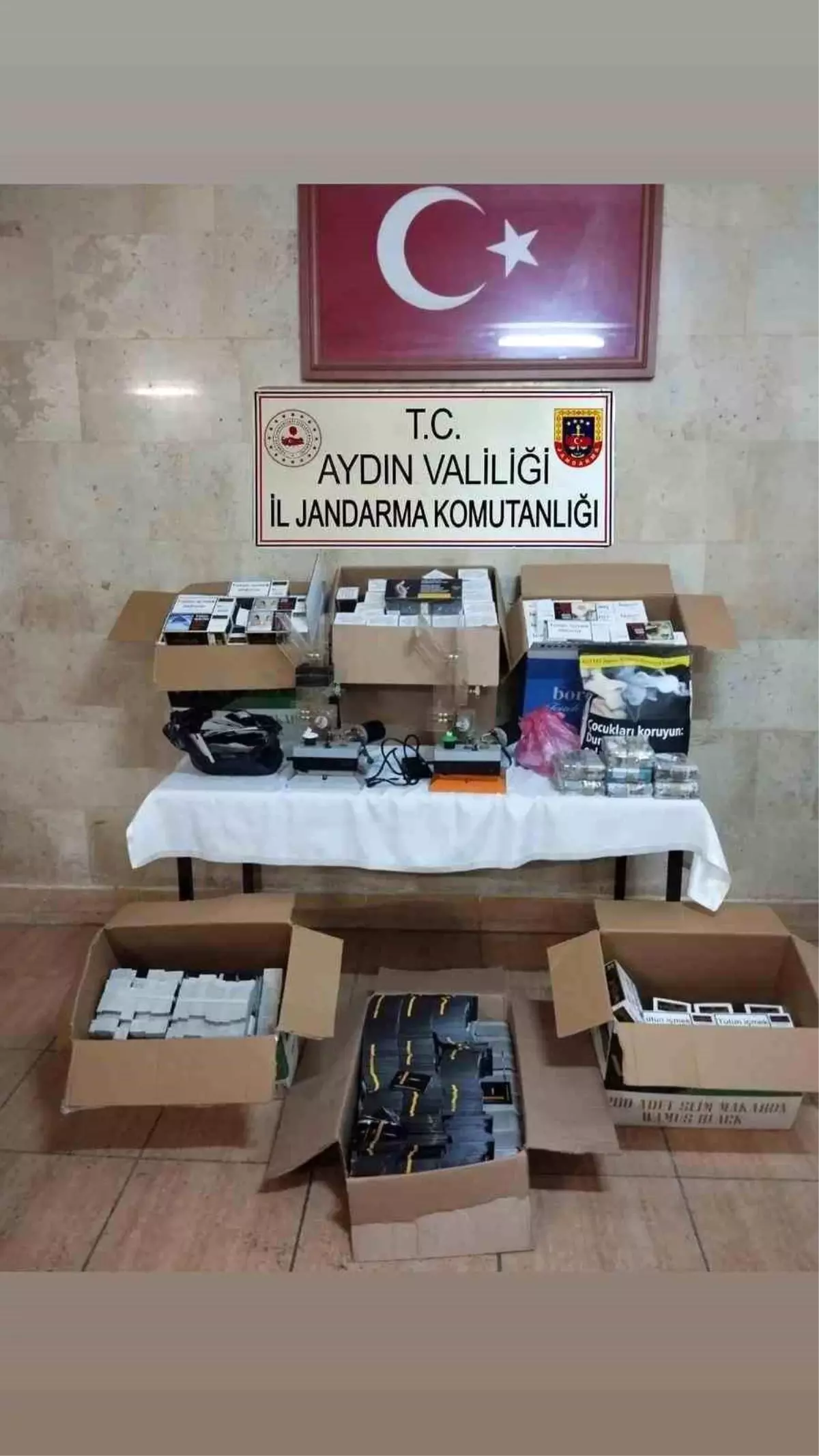 Aydın’da 11 Bin Kaçak Makaron Ele Geçirildi