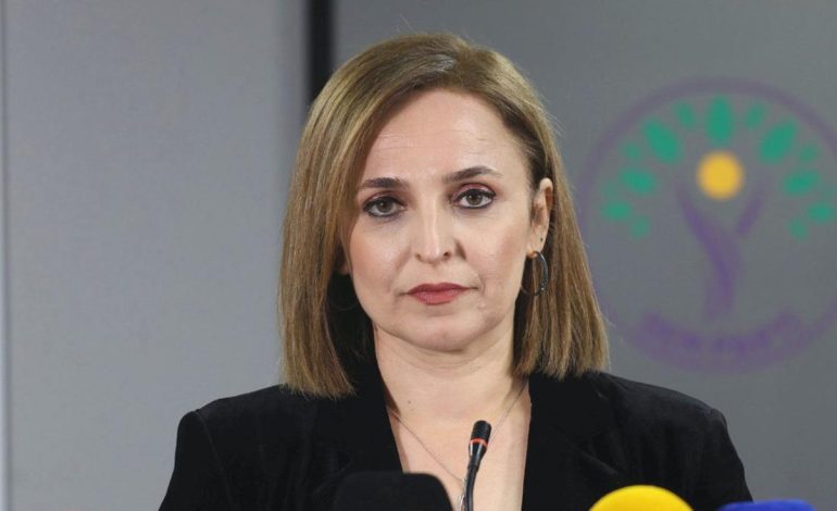Ayşegül Doğan: Pervin Buldan kaza geçirdi, suikast yok