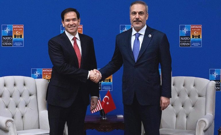 Bakan Fidan ile ABD’li mevkidaşı Rubio, Antalya’da bir araya geldi