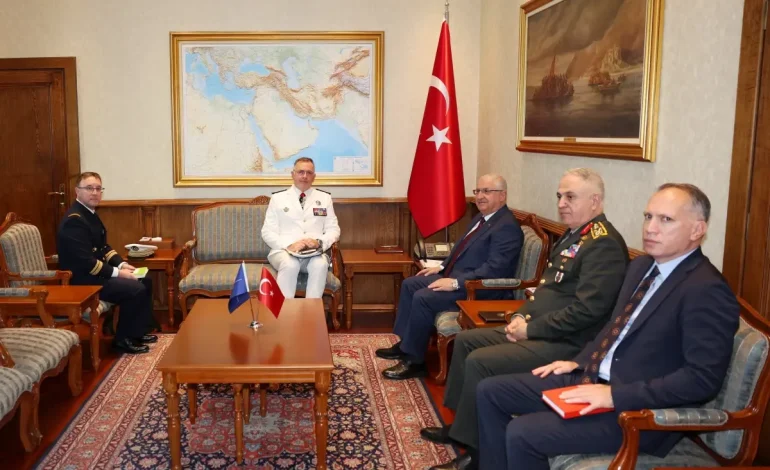 Bakan Güler, NATO Komutanı Vandier’i Kabul Etti