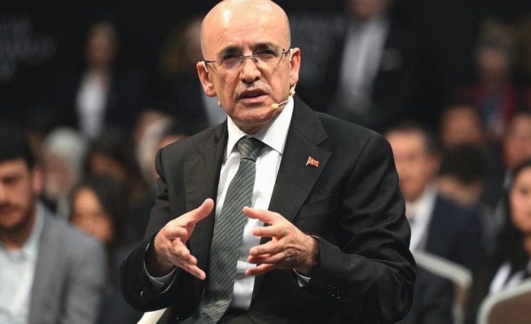 Bakan Şimşek enflasyon rakamlarına ilişkin açıklama yapıyor