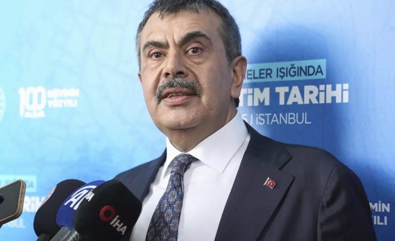 Bakan Tekin: Gündemimizde yaz tatilini öne çekmek yok
