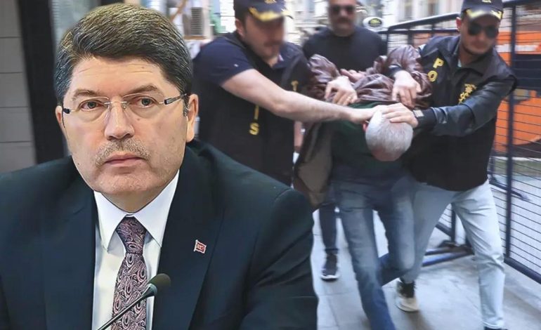 Bakan Tunç: Özel’e saldıran şahıs eski mevzuata göre tahliye edildi