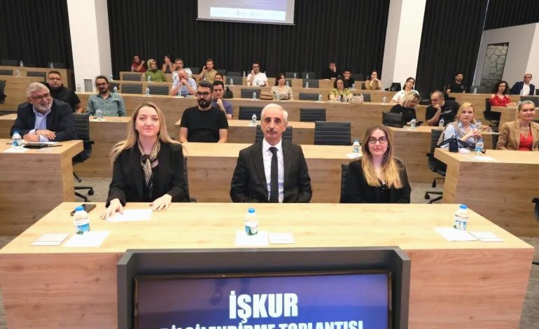 Balıkesir’de İşverenlere Bilgilendirme Toplantısı