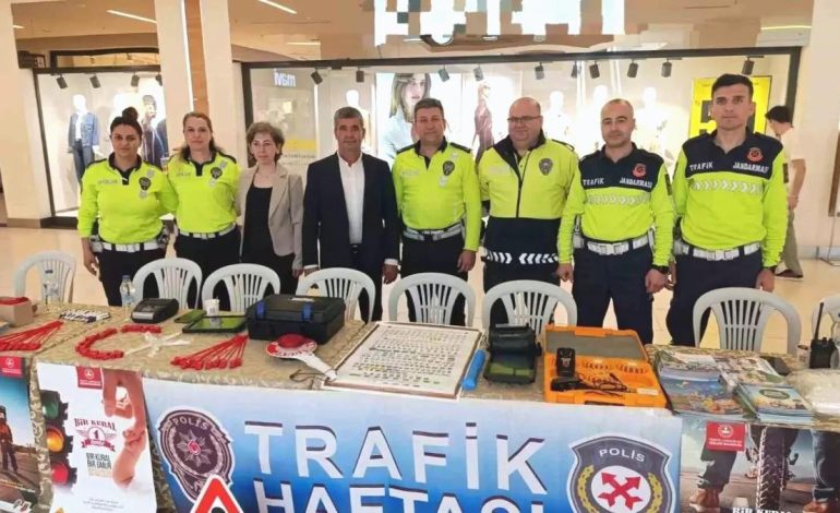 Bandırma’da Trafik Haftası Etkinlikleri Düzenlendi