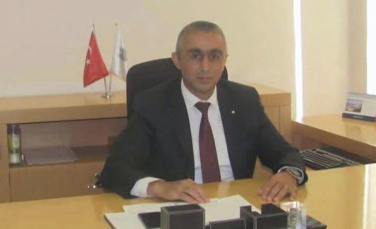 Banka müdürü gölde ölü bulundu