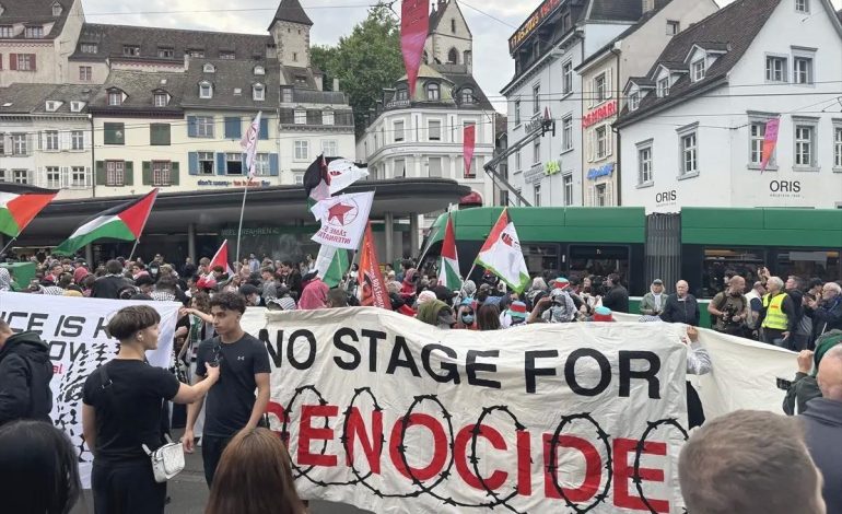Basel’de İsrail’e Eurovision Protestosu