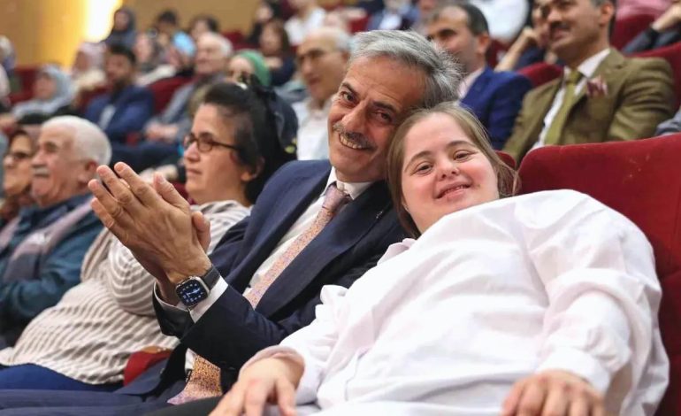 Başkan Alemdar, Engelliler Haftası’nda Özel Çocuklarla Bir Araya Geldi