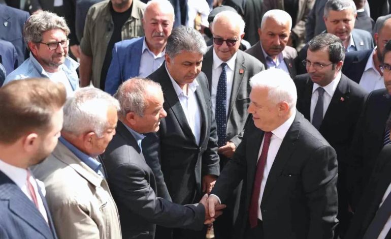 Başkan Bozbey, Orhaneli’de Vatandaşlarla Bir Araya Geldi