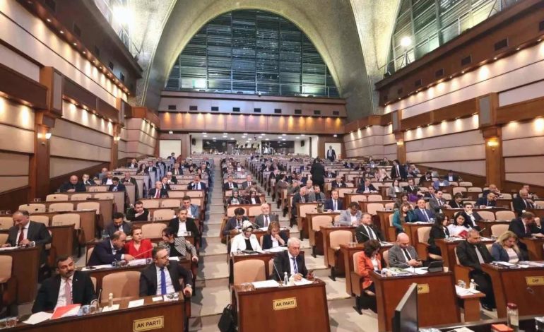 Başkan Candaroğlu’ndan Sazlıdere Barajı ve Konut Projeleri Hakkında Açıklamalar