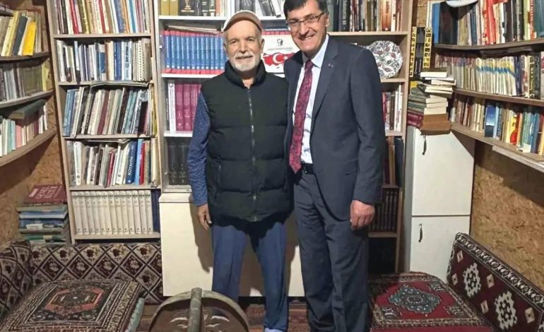 Başkan Kahveci, Kalp Krizi Geçiren Mehmet Yeşil’i Ziyaret Etti