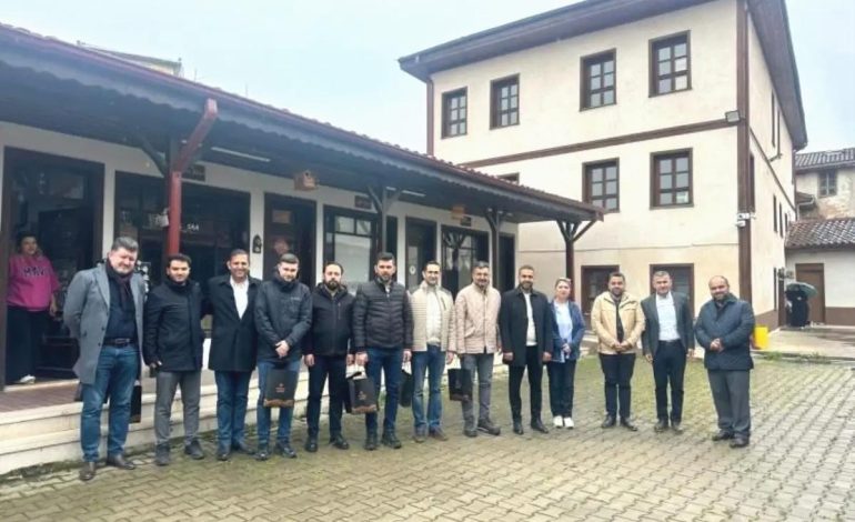 Başkan Torun, Sakarya Üretim ve Ticaret Kurulu’nu Ağırladı