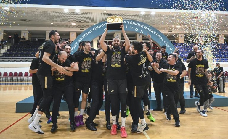 Basketbol Süper Ligi’nin 89. ekibi Esenler Erokspor oldu