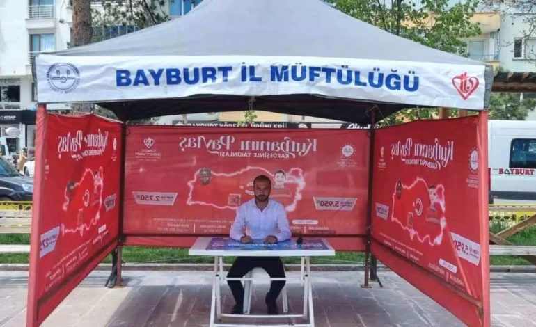 Bayburt’ta Kurban Bağış Standı Açıldı