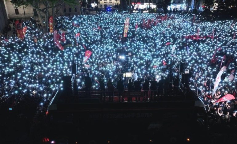 Bedaş’tan Beyazıt’taki ‘karartma’ya ilişkin açıklama