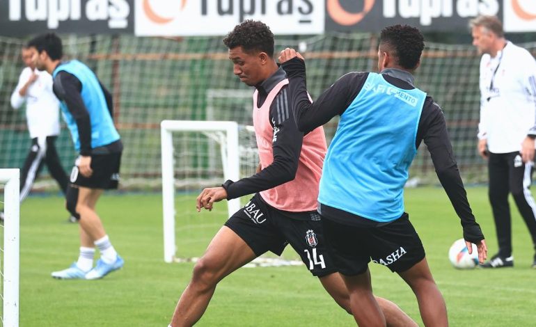Beşiktaş kondisyon ve taktik çalışması yaptı