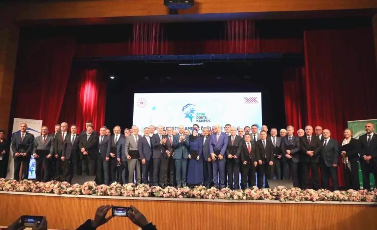 BEUN, Spor Dostu Kampüs Ödül Töreni’nde Türkiye 4’üncüsü oldu