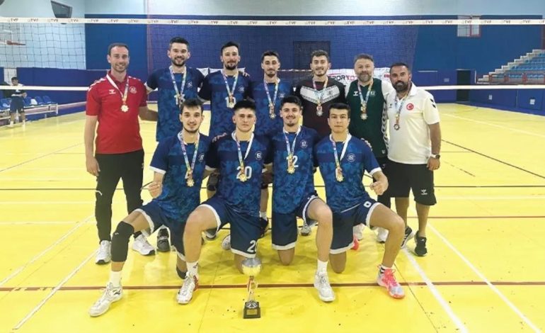 Beykoz Üniversitesi Çifte Şampiyonluk Kazandı