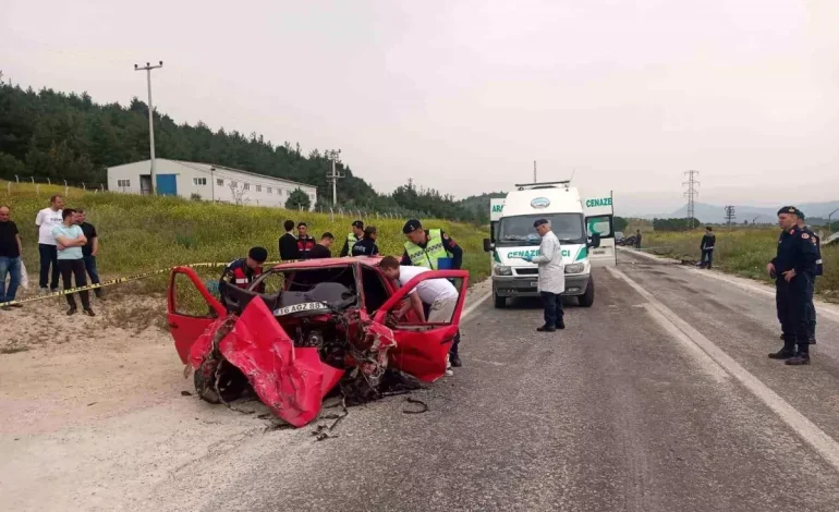Bilecik’te Kafa Kafaya Çarpışma: 3 Ölü