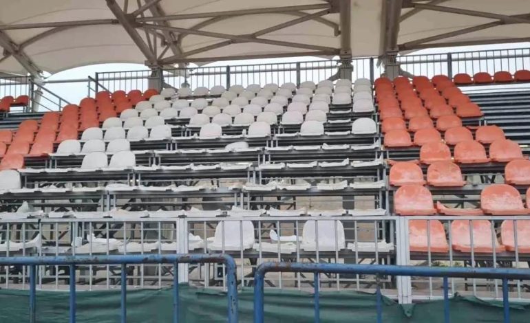 Bilecik’te Maç Sonrası Koltuklar Kırıldı