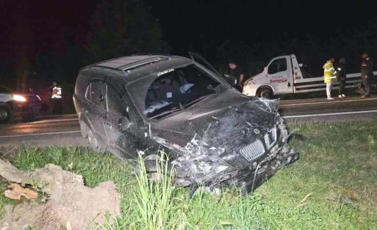 Bursa’da Lüks Otomobil Kazasında 3 Ölüm