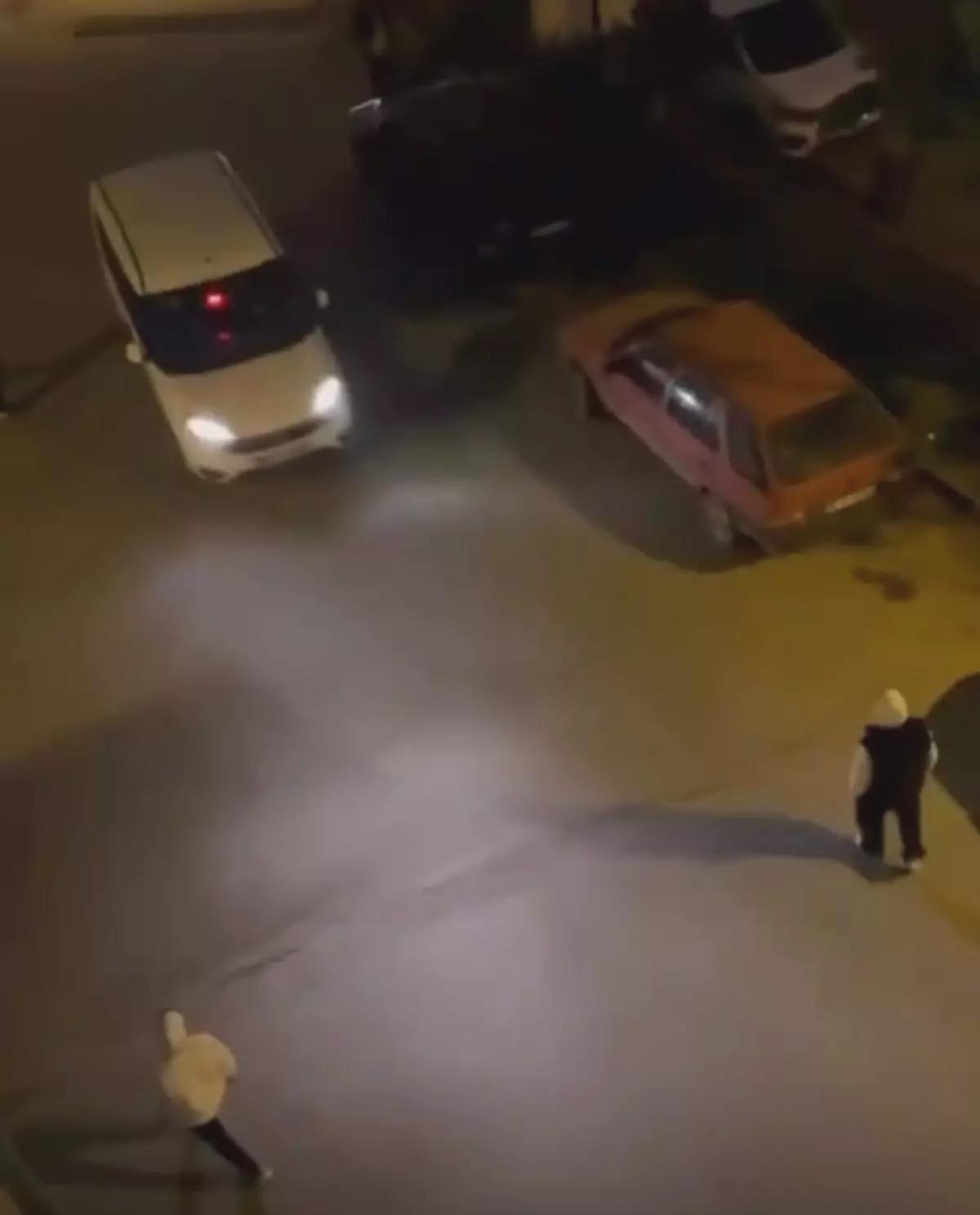 Bursa’da Polise Saldıran İki Şüpheli Gözaltına Alındı