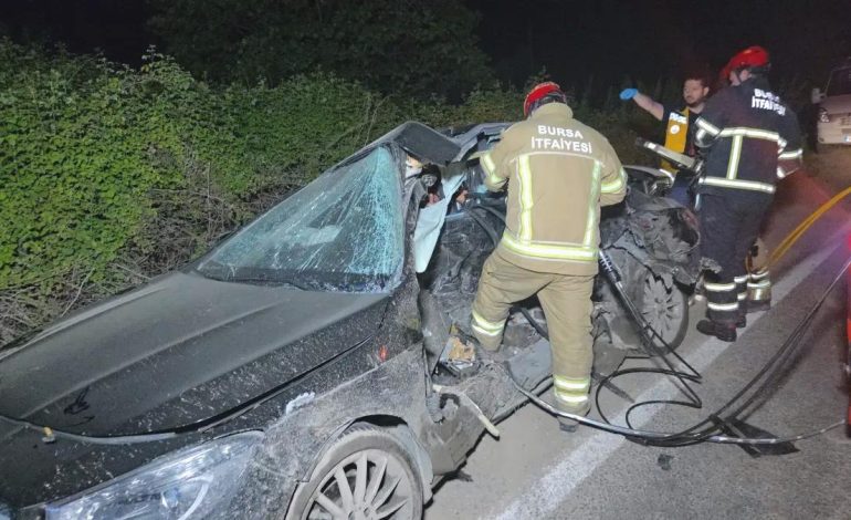 Bursa’da Trafik Kazası: 3 Ölü, Alkollü Sürücü Yakalandı