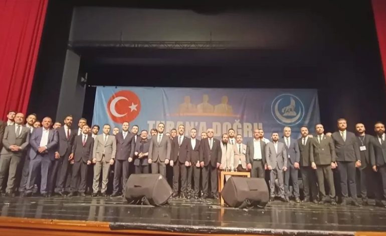 Bursa’da Ülkü Ocakları’ndan Konser