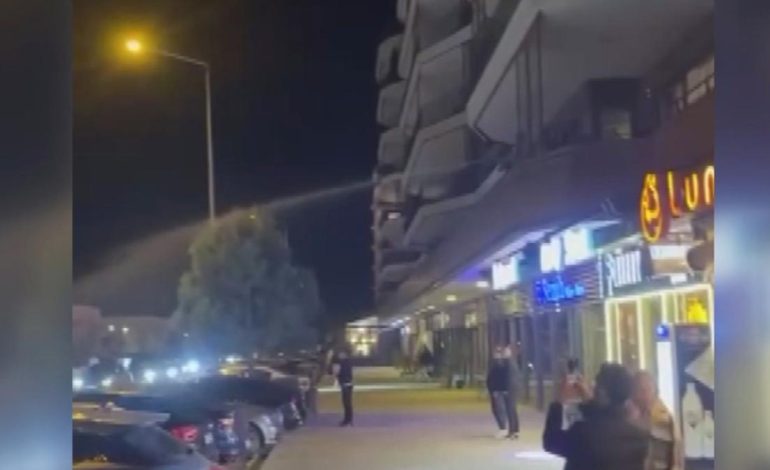 Bursa’da yüksek sesle müzik dinleyen sürücülerin sokağa araç park etmesine izin yok