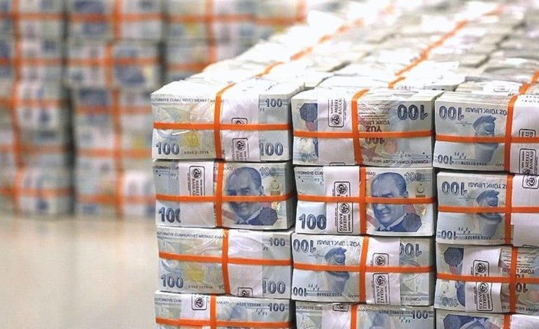 Bütçede kriz tablosu: Dört ayda açık 885 milyar TL’ye ulaştı